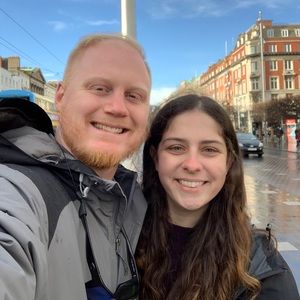 Meet your Posher, Caitlin